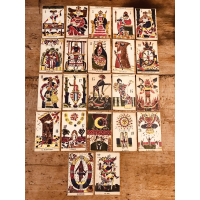 VERKOCHT - Antieke tarotkaarten