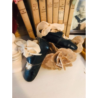 VERKOCHT - Knappe oude babyschoentjes 