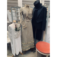 VERKOCHT - Victoriaanse set.