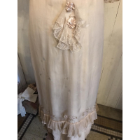 VERKOCHT - Edwardiaanse zijden jurk van rond 1900-1910. 