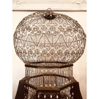 Wondermooie grote vogelkooi. 