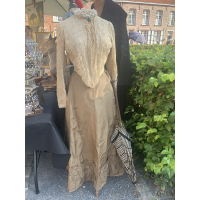 VERKOCHT - Mooie victoriaanse set 