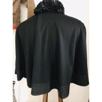 VERKOCHT - Antieke rouwperrine. 