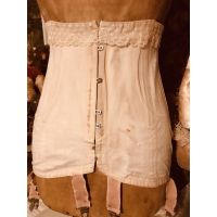 VERKOCHT - Heel oud corset. 