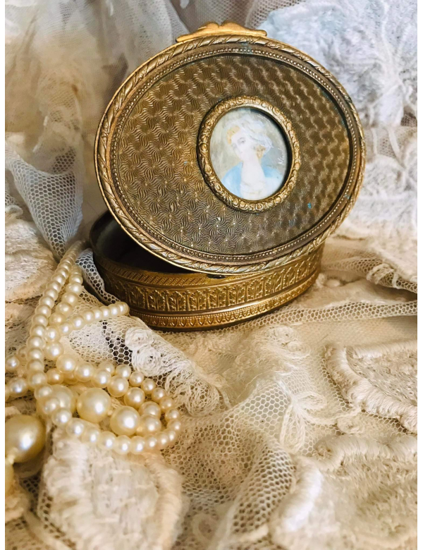 Mooi antiek juwelen doosje 