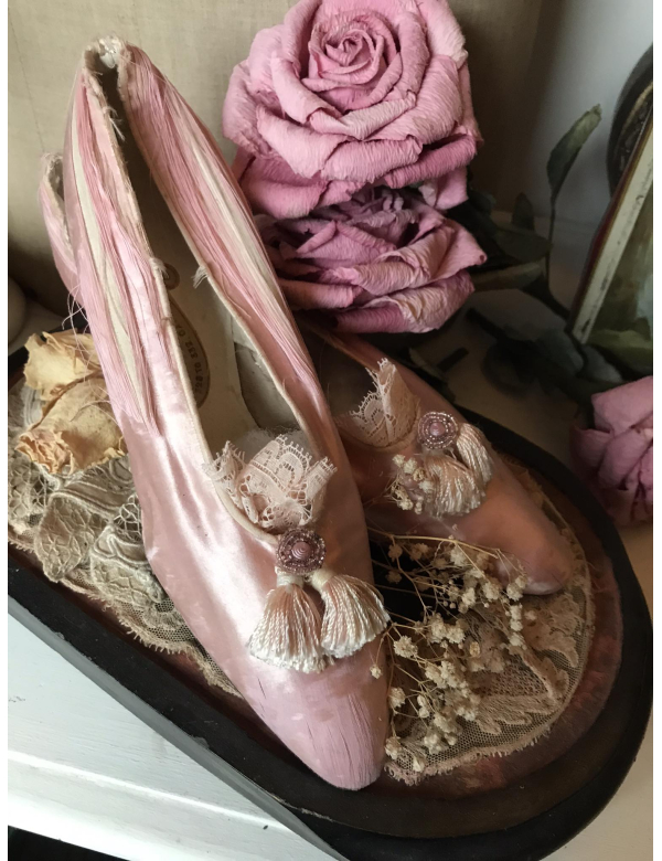 VERKOCHT Edwardiaanse bruidsschoentjes