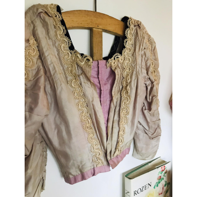 VERKOCHT - Victoriaanse bodice 