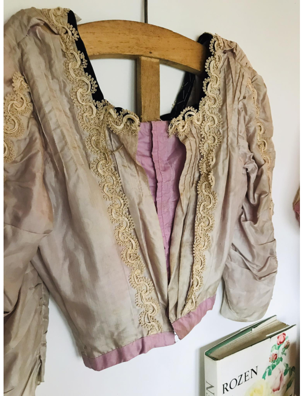 VERKOCHT - Victoriaanse bodice 